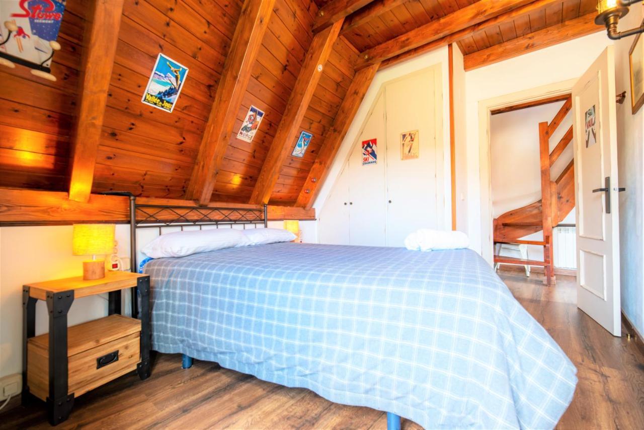 Apartamentos Aran Montcorbau 외부 사진