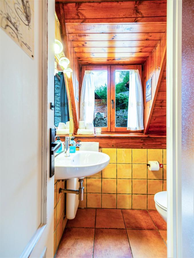 Apartamentos Aran Montcorbau 외부 사진