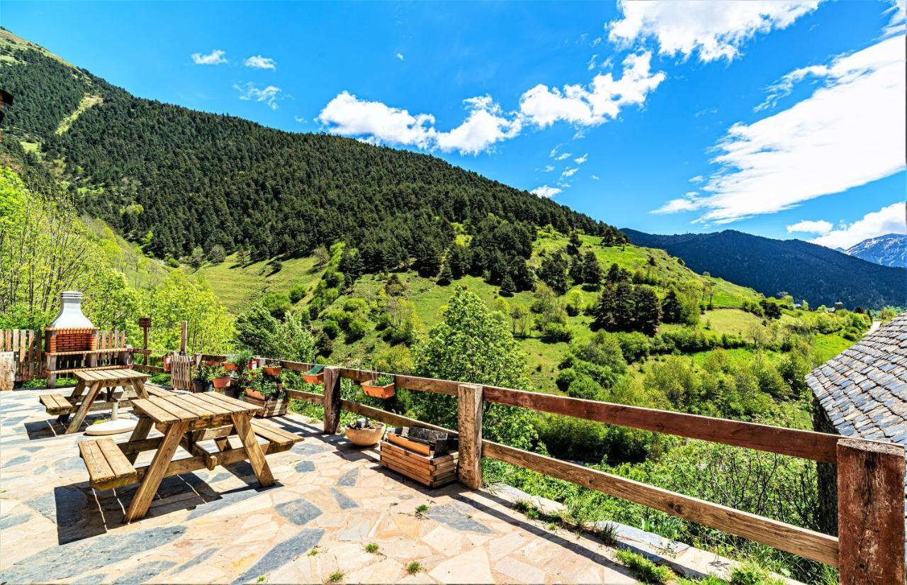 Apartamentos Aran Montcorbau 외부 사진