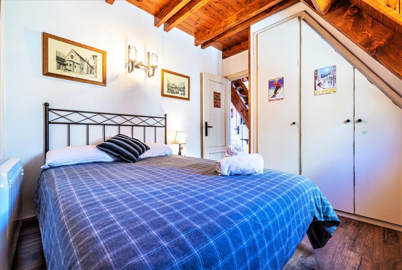 Apartamentos Aran Montcorbau 외부 사진