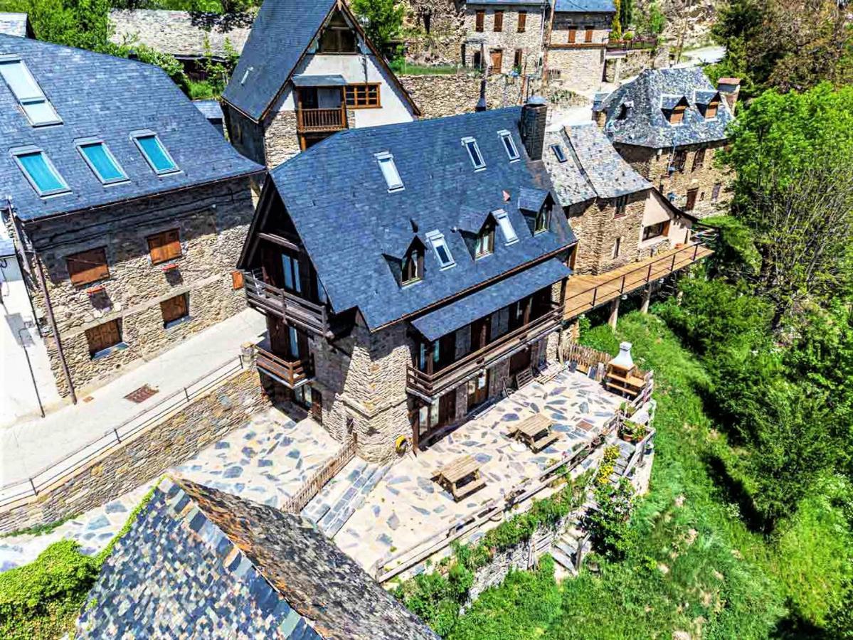 Apartamentos Aran Montcorbau 외부 사진