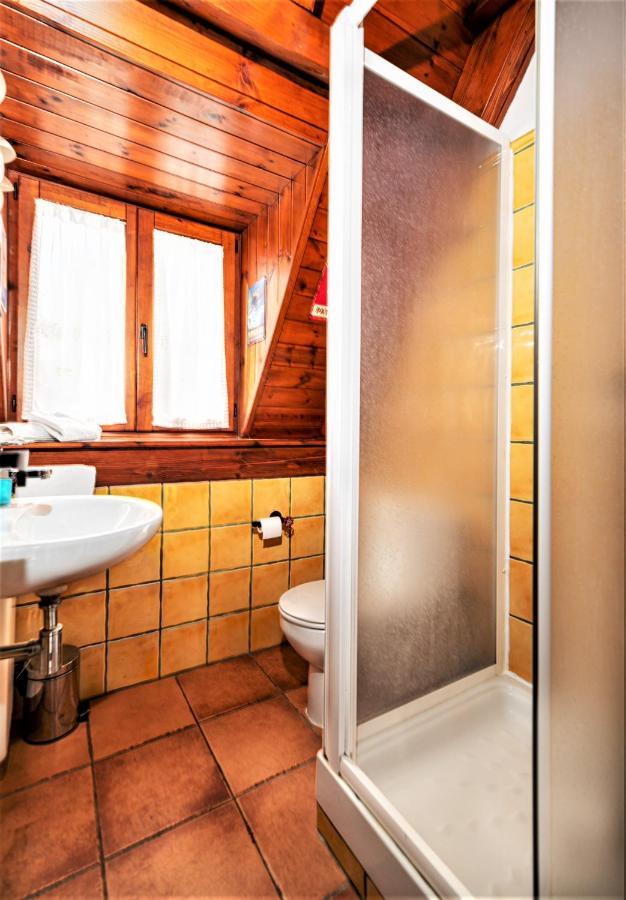 Apartamentos Aran Montcorbau 외부 사진